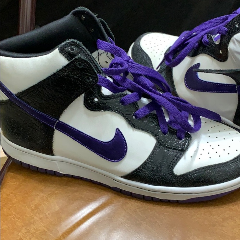 Nike Sneakers